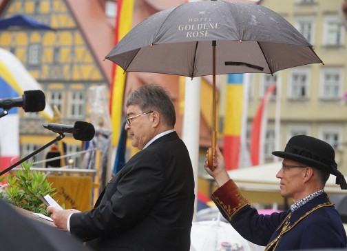 Rumäniens Außenminister Hurezeanu mit hoffnungsvoller Botschaft